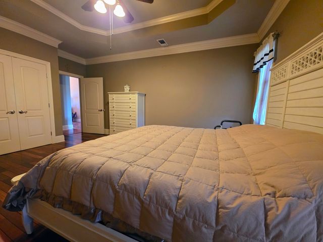 210 Plantation Dr, Cut Off, LA 70345