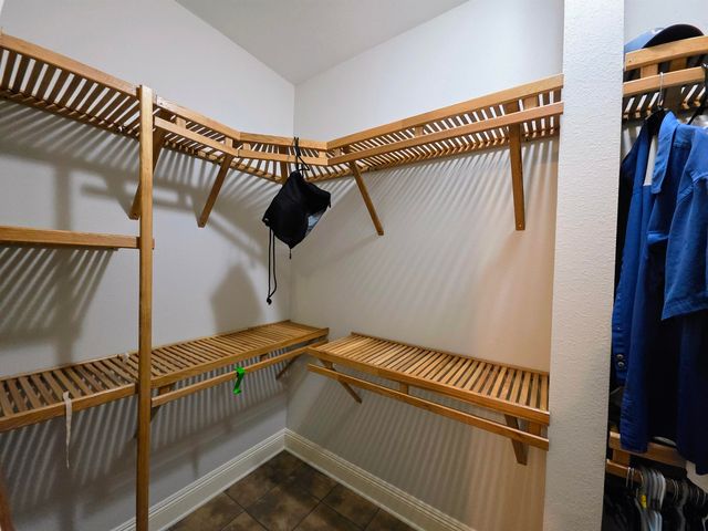 210 Plantation Dr, Cut Off, LA 70345