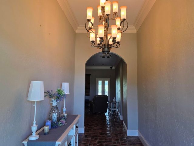 210 Plantation Dr, Cut Off, LA 70345