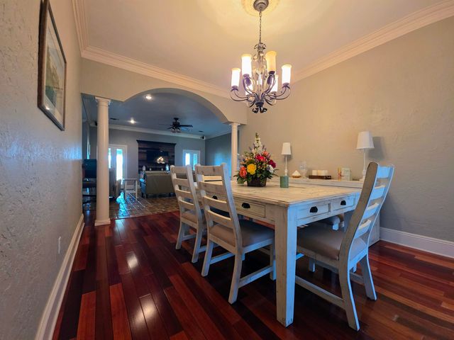 210 Plantation Dr, Cut Off, LA 70345