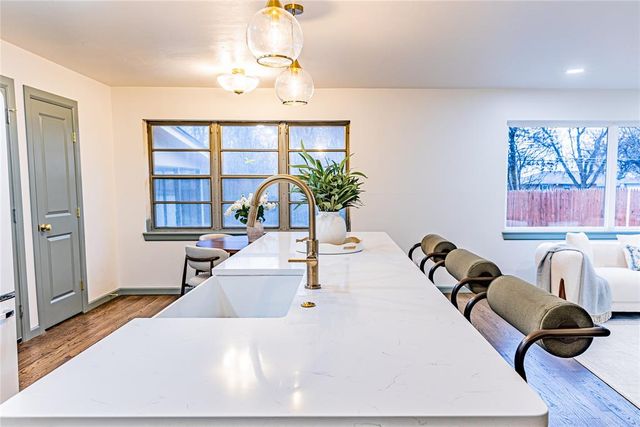 10420 Ridgeview Drive, Oklahoma City, OK 73120