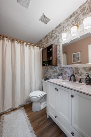 365 Yorkshire Cir, Nashville, TN 37211