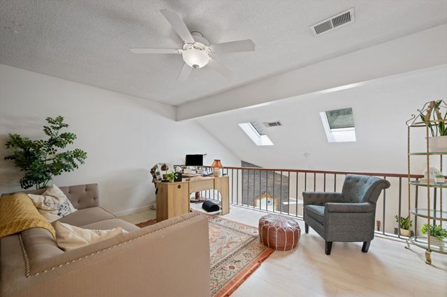 365 Yorkshire Cir, Nashville, TN 37211