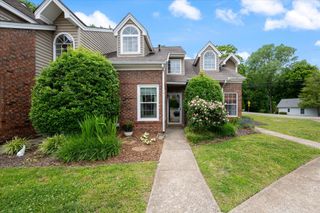 365 Yorkshire Cir, Nashville, TN 37211