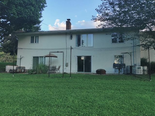 1339 Marietta Road, Lancaster, OH 43130