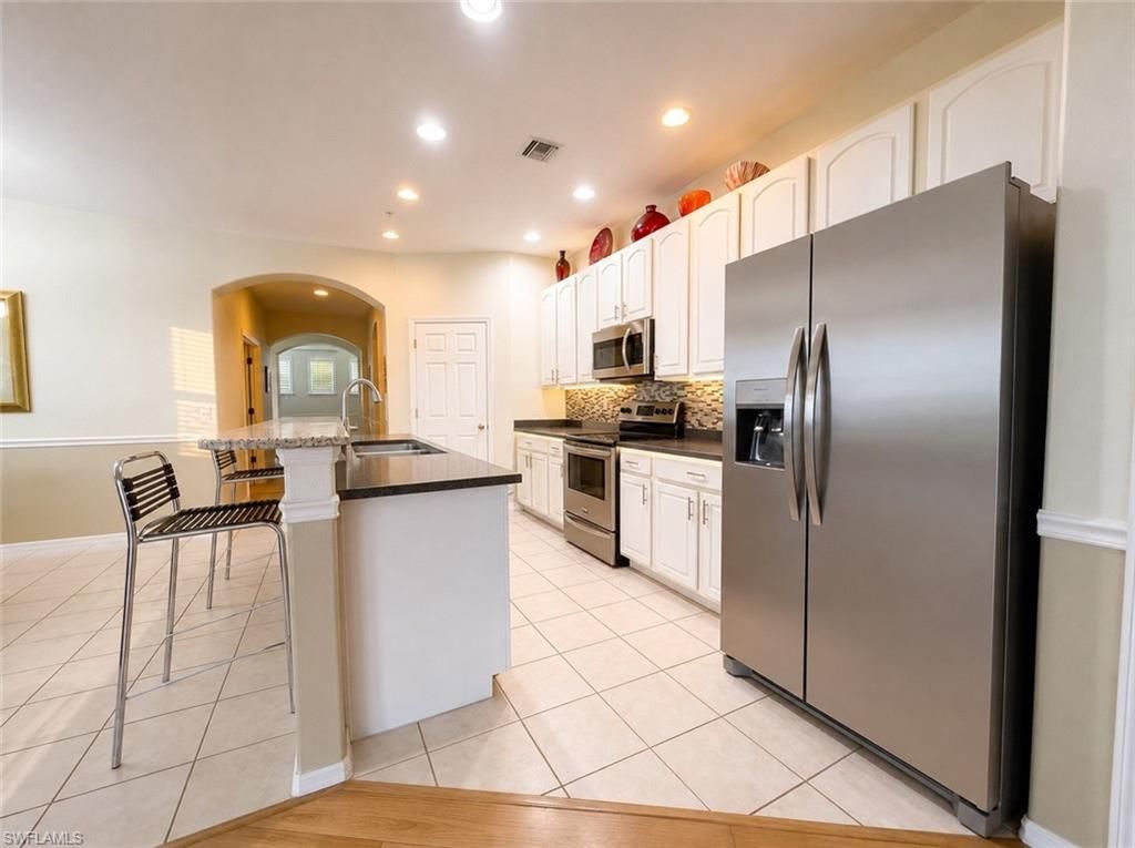 14712 Calusa Palms DR 204, FORT MYERS, FL 33919 — photo 3