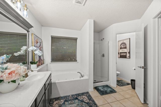 1707 W Venus Drive, Lancaster, TX 75134