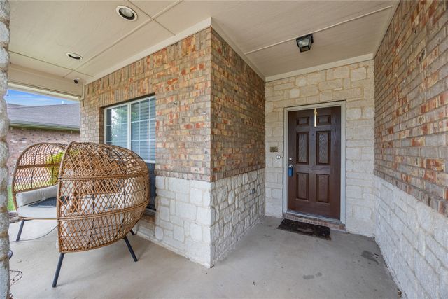1707 W Venus Drive, Lancaster, TX 75134