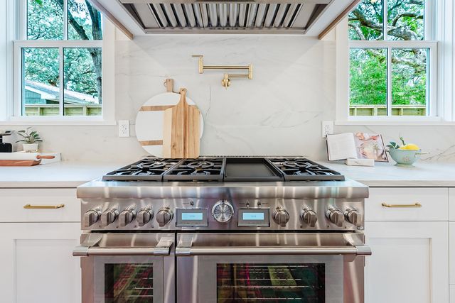 1450 Barbara Street, Mount Pleasant, SC 29464