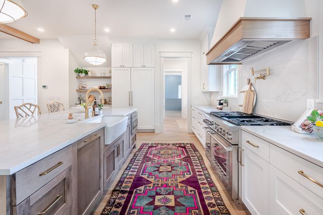 1450 Barbara Street, Mount Pleasant, SC 29464