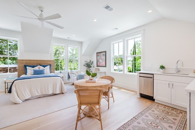 1450 Barbara Street, Mount Pleasant, SC 29464