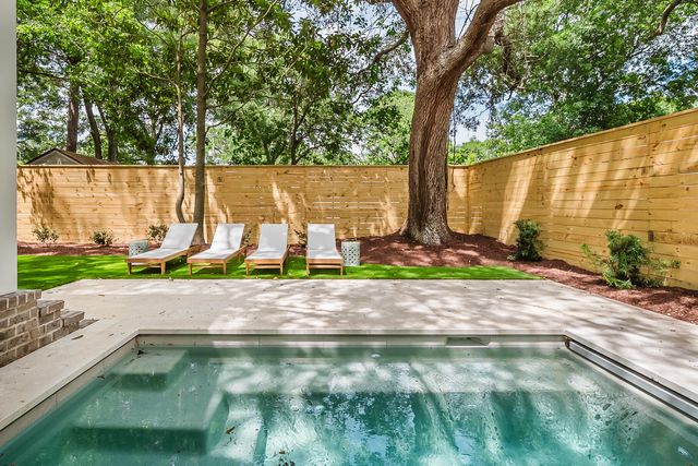 1450 Barbara Street, Mount Pleasant, SC 29464