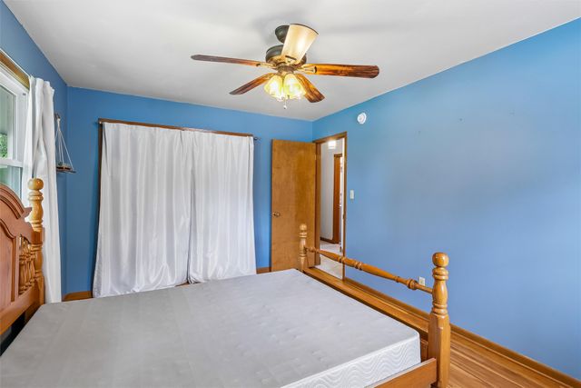 700 Division Street, Guthrie Center, IA 50115