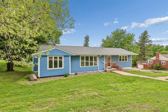 700 Division Street, Guthrie Center, IA 50115