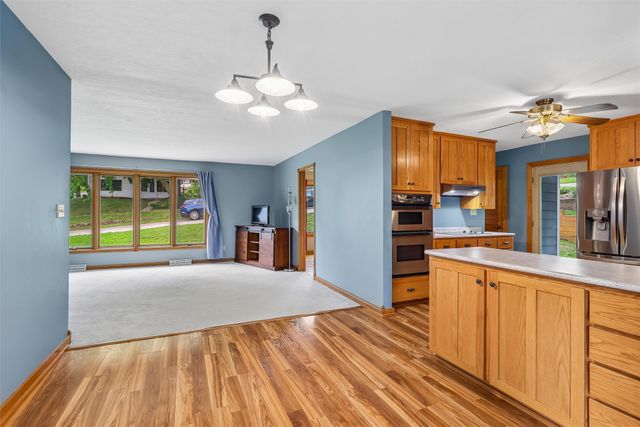 700 Division Street, Guthrie Center, IA 50115