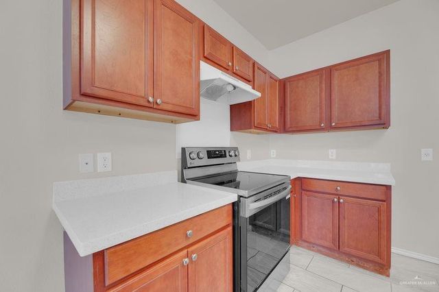 8904 N 21st Street, Mcallen, TX 78504