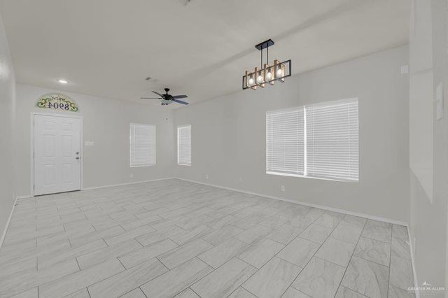 8904 N 21st Street, Mcallen, TX 78504