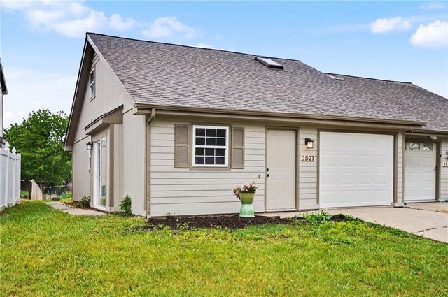 2527 Morningside Drive, Lawrence, KS 66047