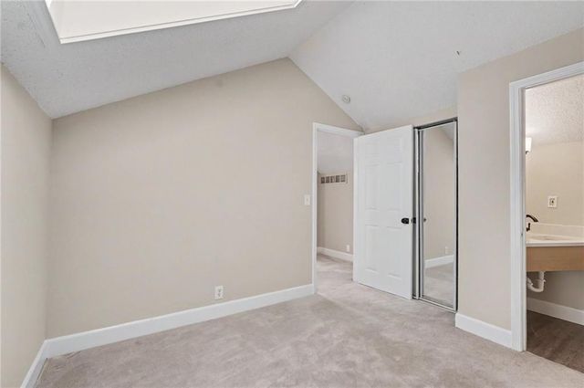 2527 Morningside Drive, Lawrence, KS 66047