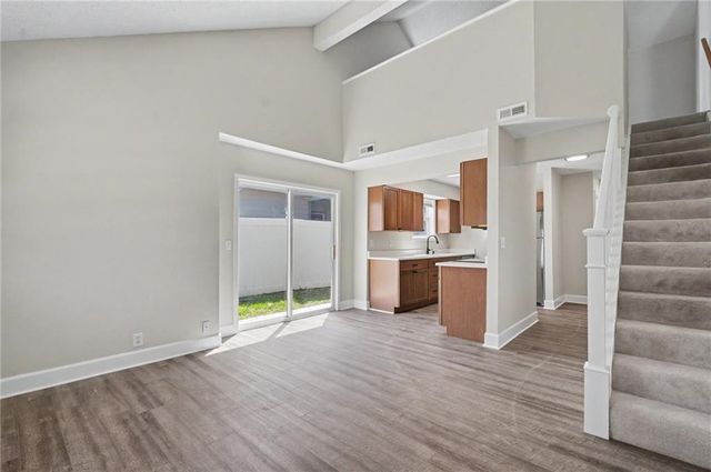 2527 Morningside Drive, Lawrence, KS 66047