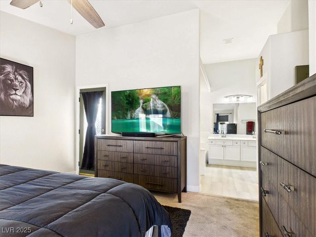 7949 Indian Cloud Avenue, Las Vegas, NV 89129