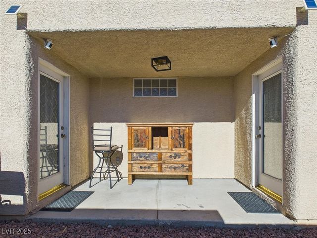 7949 Indian Cloud Avenue, Las Vegas, NV 89129