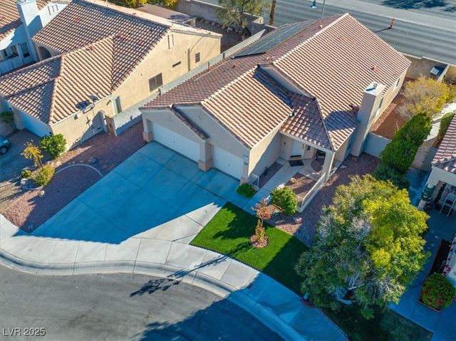 7949 Indian Cloud Avenue, Las Vegas, NV 89129