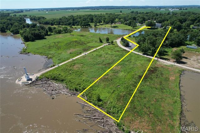 1850 Main Street, Portage Des Sioux, MO 63373
