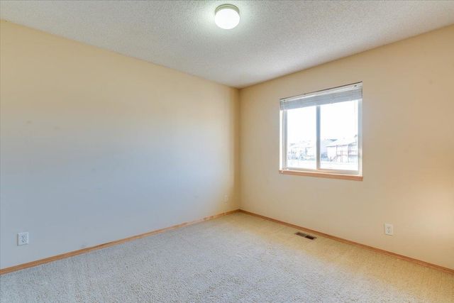 906 S Glenmoor, Wichita, KS 67207