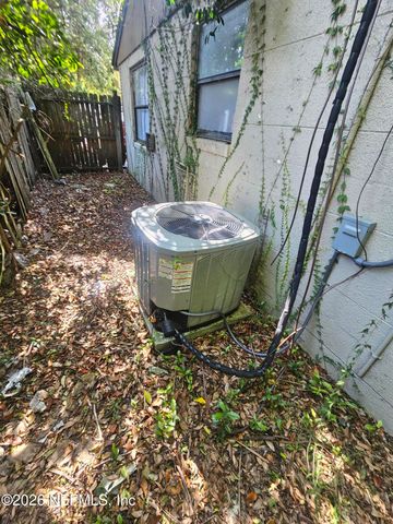 9135 5TH Avenue, Jacksonville, FL 32208