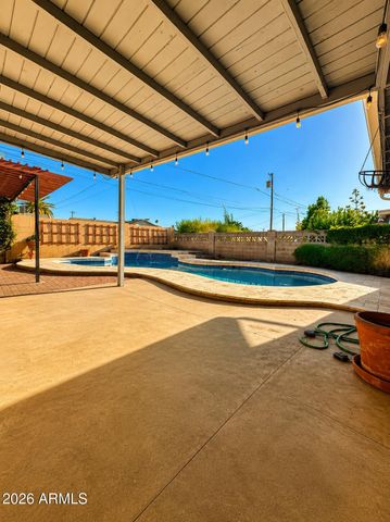 803 W 18TH Street, Tempe, AZ 85281