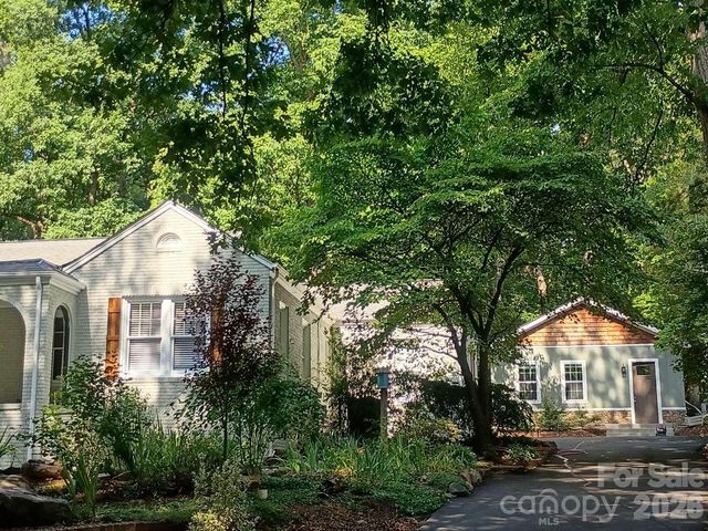 403 N Cannon Boulevard, Kannapolis, NC 28083