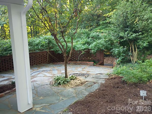 403 N Cannon Boulevard, Kannapolis, NC 28083