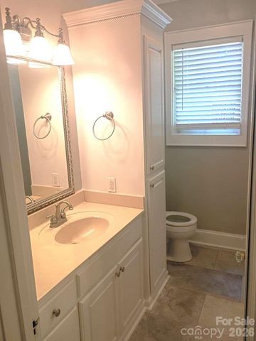 403 N Cannon Boulevard, Kannapolis, NC 28083