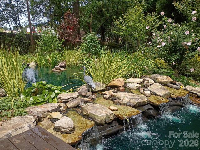 403 N Cannon Boulevard, Kannapolis, NC 28083