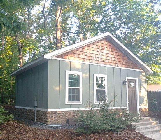 403 N Cannon Boulevard, Kannapolis, NC 28083