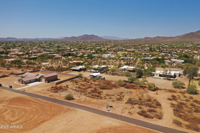 0000 E Carriage Lane 4, Phoenix, AZ 85086