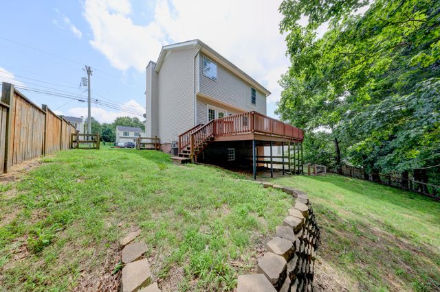 2587 Elkmont Dr, Clarksville, TN 37040