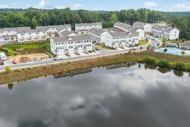 2821 Rosehall Way, Lawrenceville, GA 30044