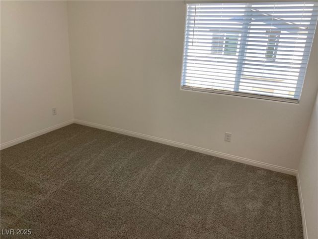 12285 Glass Desert Road 2, Las Vegas, NV 89183