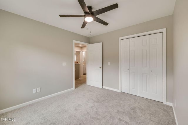 215 Brighton Place, Bristol, TN 37620