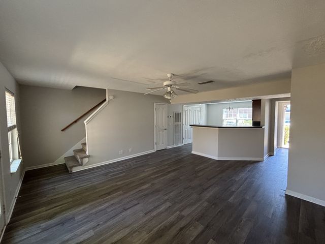 342 Arapaho Dr, Murfreesboro, TN 37128