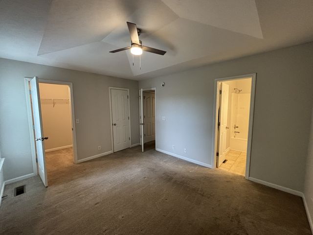 342 Arapaho Dr, Murfreesboro, TN 37128