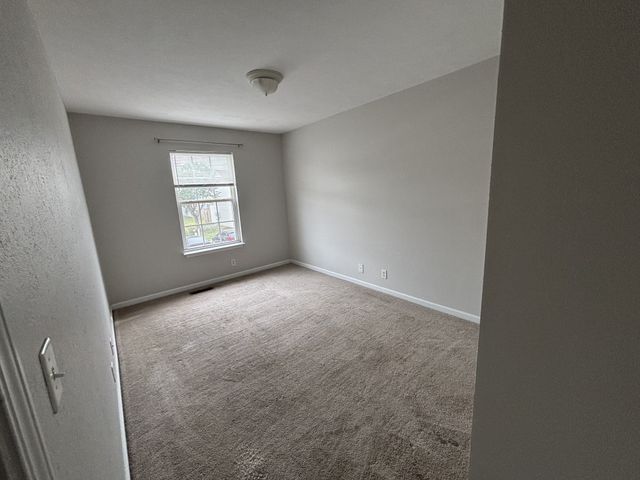 342 Arapaho Dr, Murfreesboro, TN 37128