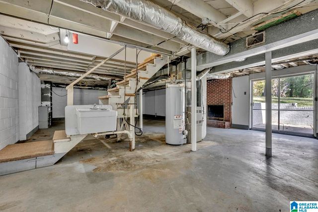 2105 PINEHURST DRIVE, Gardendale, AL 35071