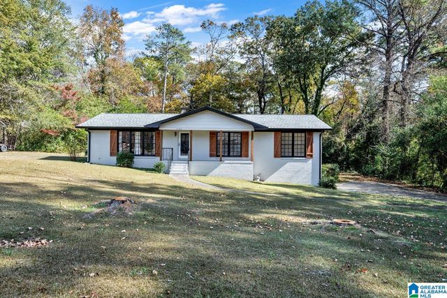 2105 PINEHURST DRIVE, Gardendale, AL 35071