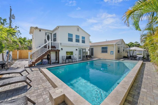 204 44TH AVENUE, St Pete Beach, FL 33706