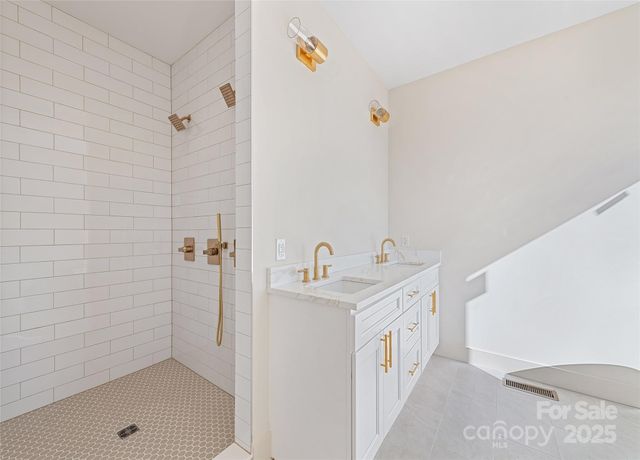 40 Firefly Ridge Trail, Alexander, NC 28701