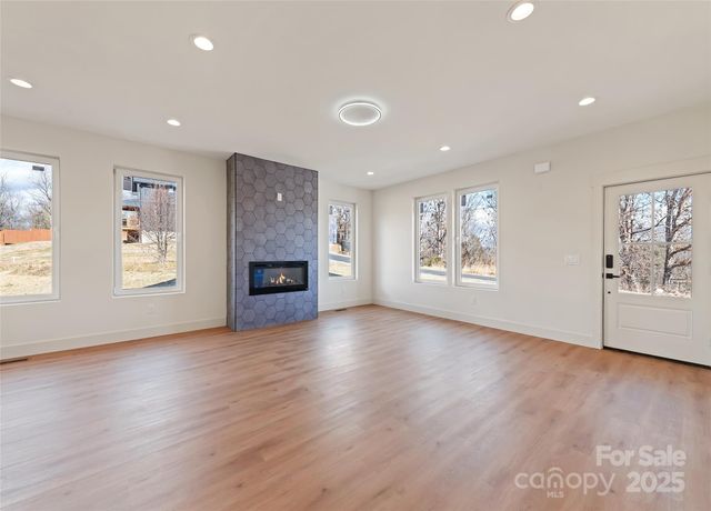 40 Firefly Ridge Trail, Alexander, NC 28701