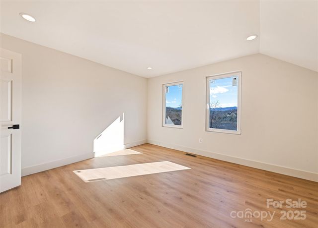 40 Firefly Ridge Trail, Alexander, NC 28701